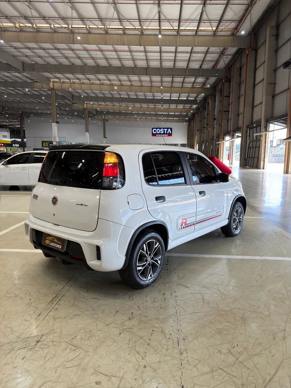 Fiat Uno Sporting 1.3 Flex 8V 5P 2017 - Foto 5