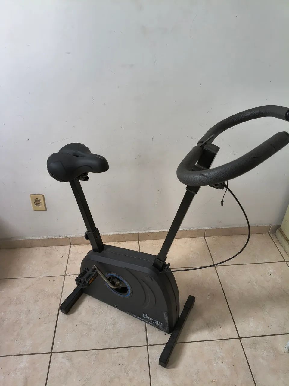 Bicicleta Ergométrica DreamFitness Run Fit V
