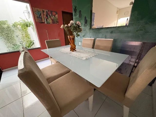 Mesa de jantar de vidro retangular com 6 cadeiras  - Foto 3