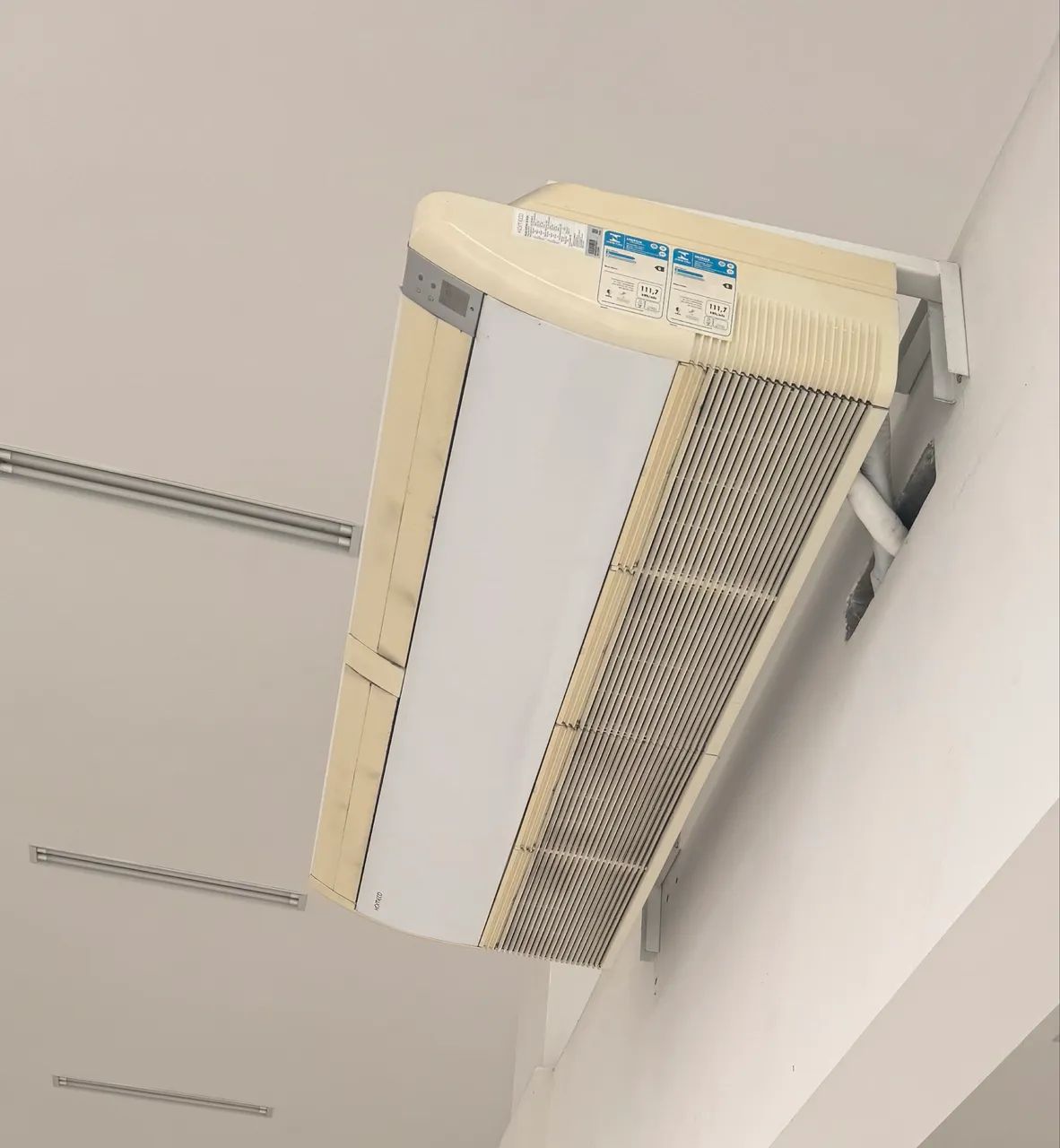 AR CONDICIONADO 55000 BTUS ESTADO EXCELENTE - Foto 2