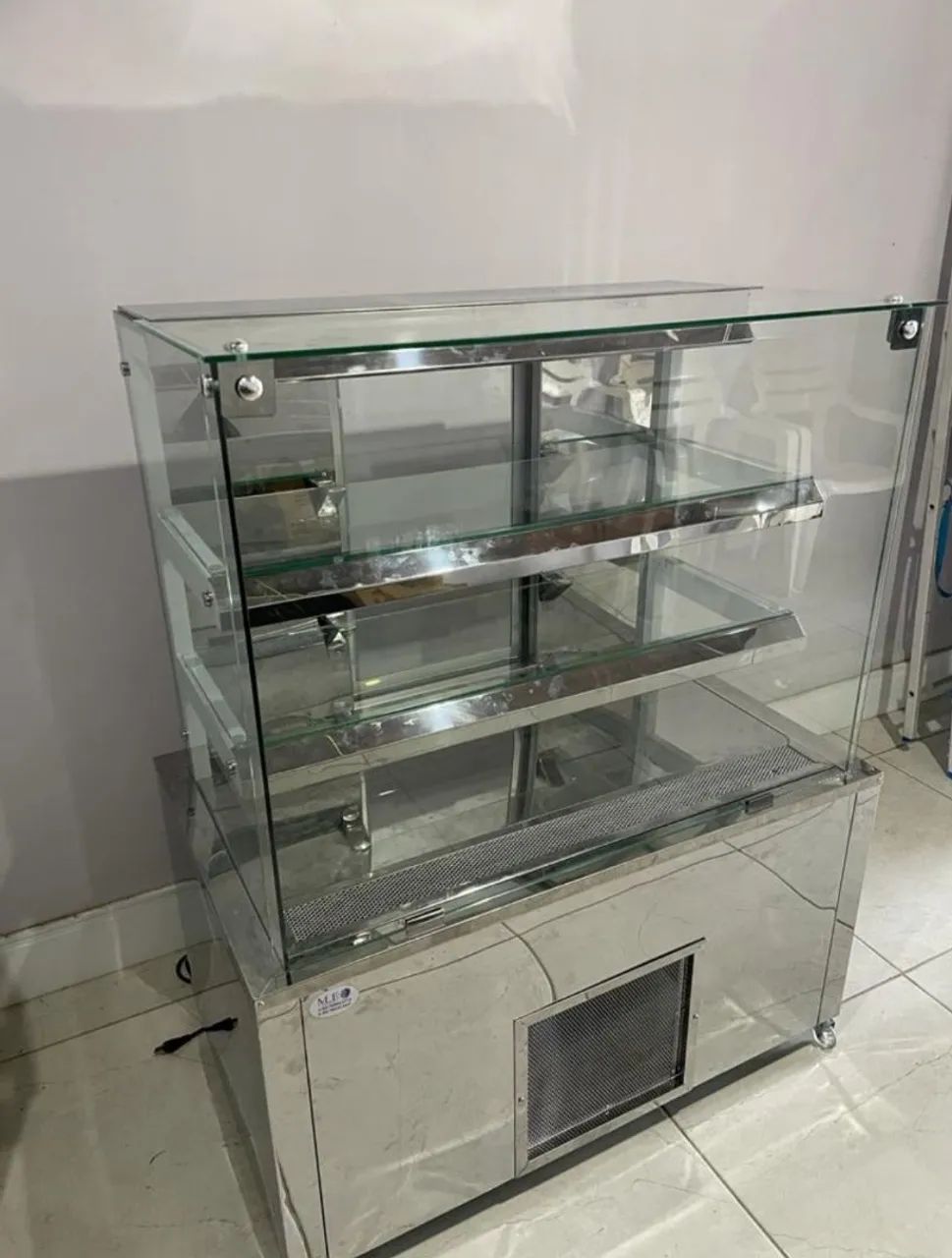 VITRINE REFRIGERADA  /QUENTE/NATURAL.