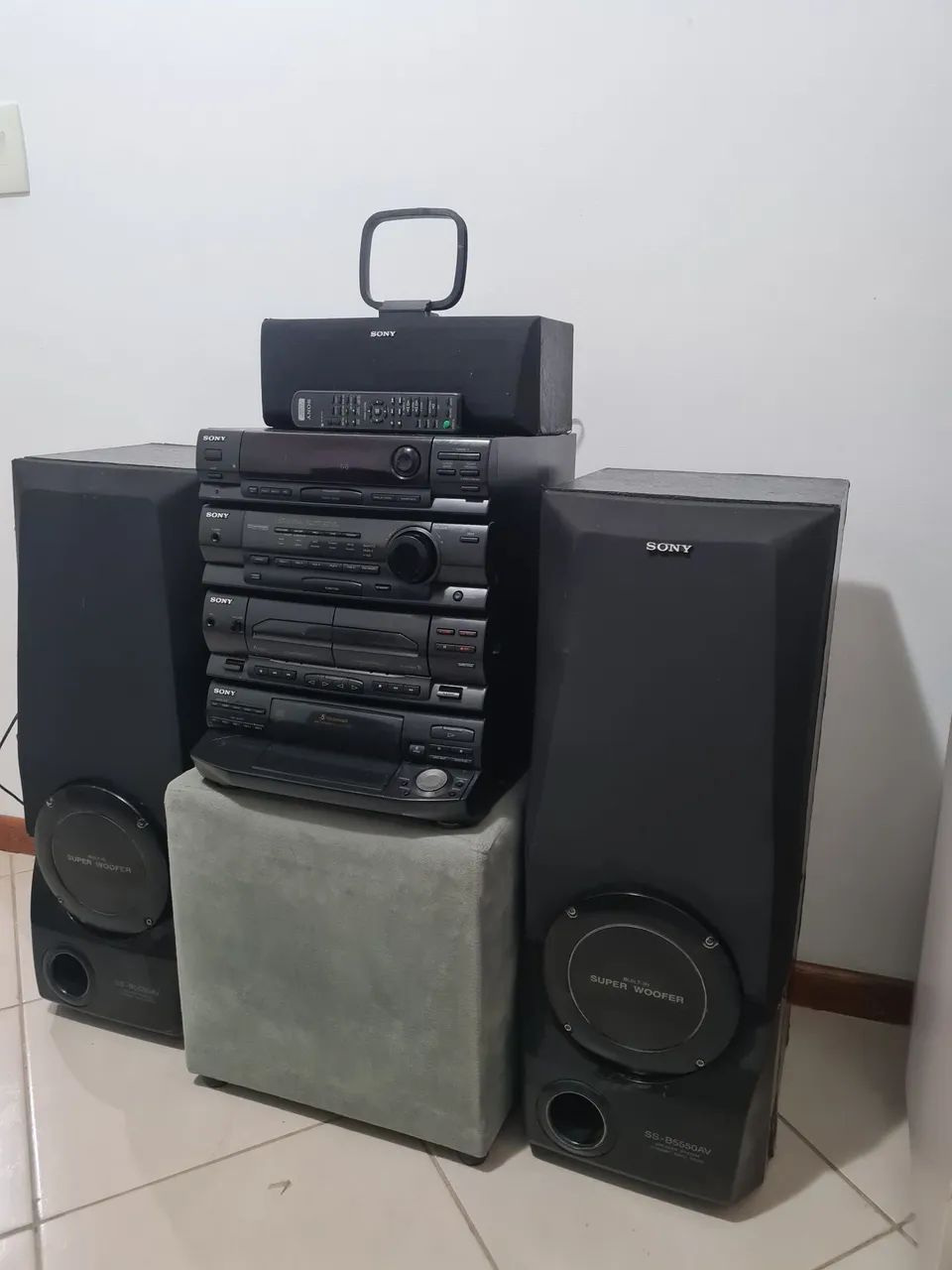 Som Sony lbt 555av 