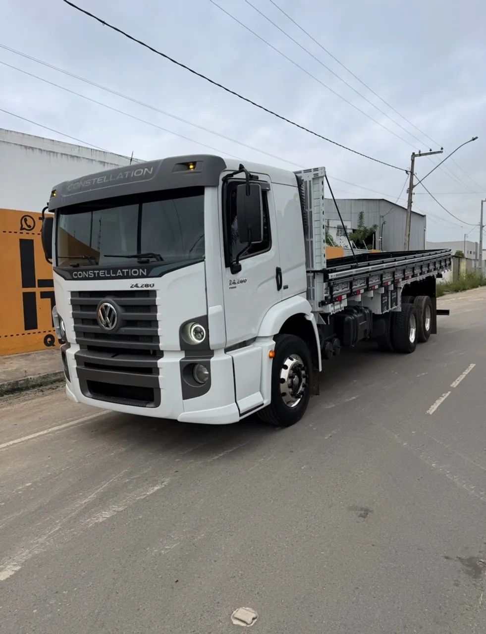 VOLKS CONSTELLATION 24-280 - Foto 2