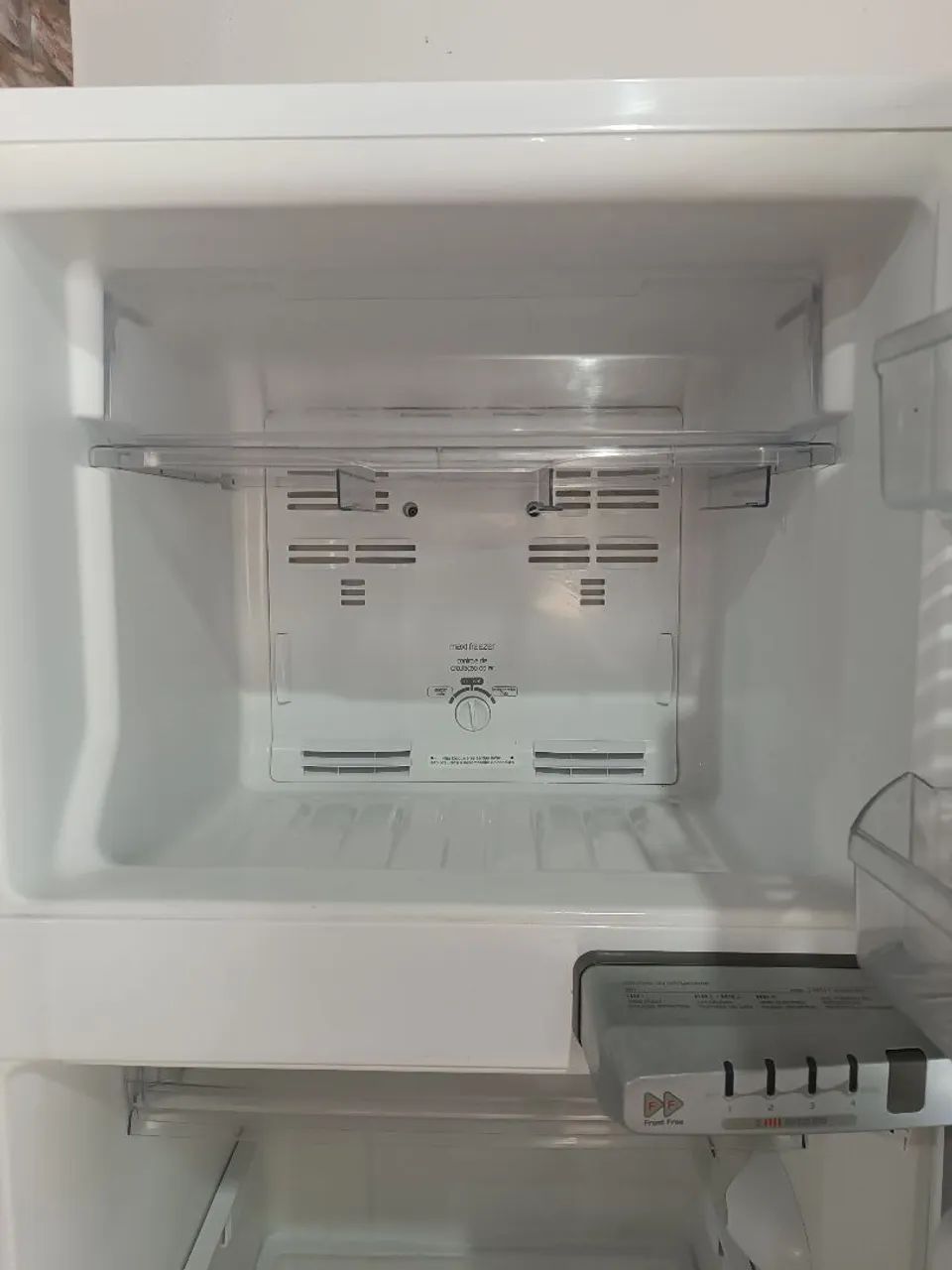 Geladeira Bratemp 375 Litros - Foto 4