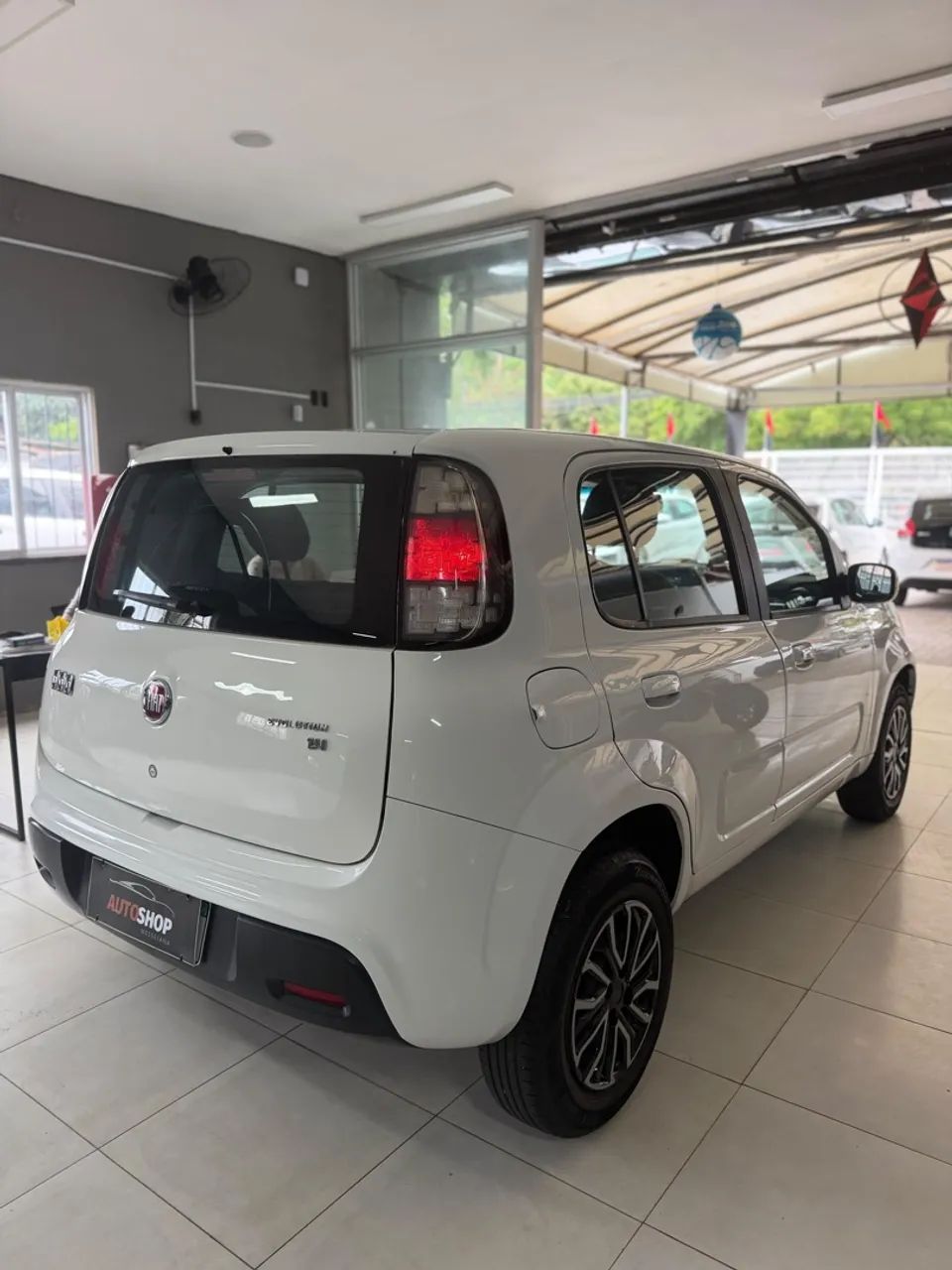 Fiat Uno Evolution 1.4 Fire Flex 8V 5P 2016 - Foto 4