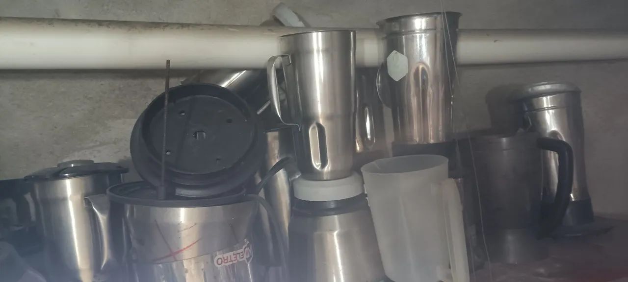 Liquidificadors industrial com defeito 