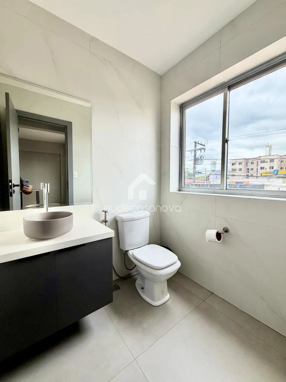 Sala Comercial, Climatizada, Recepção, Copa, Nova e Moderna - Foto 5
