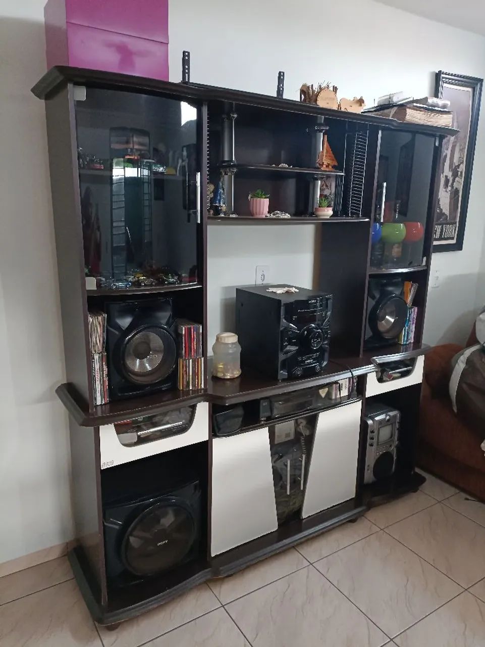 Estante super conservada 
