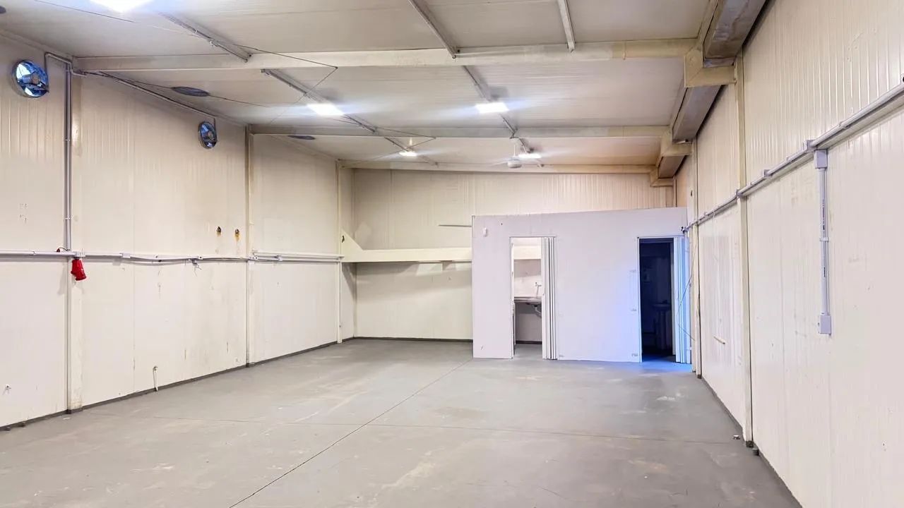 Aluguel Galpão 100m2 - Foto 2