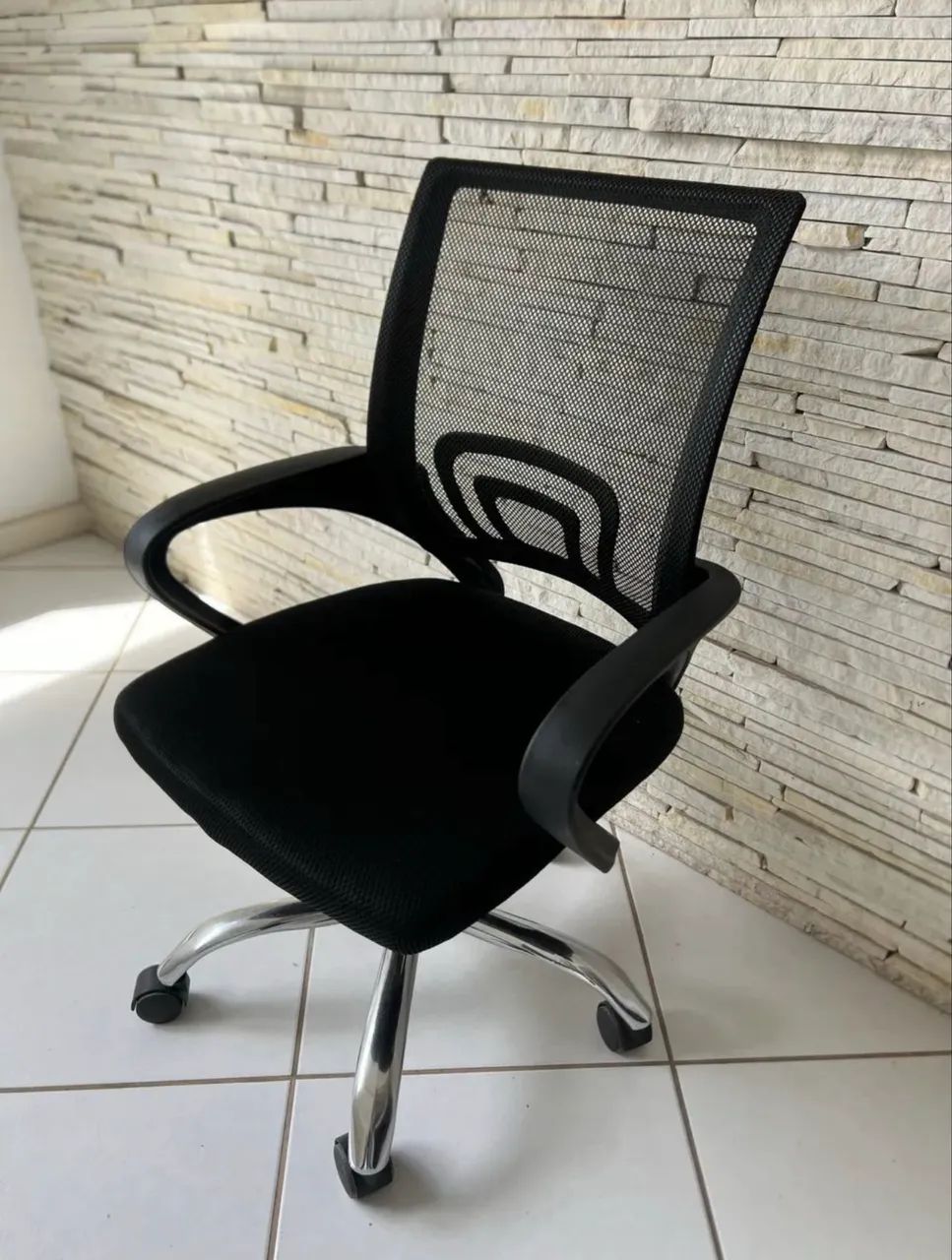 Cadeira de Escritório Giratória Ergonômica  - Foto 2