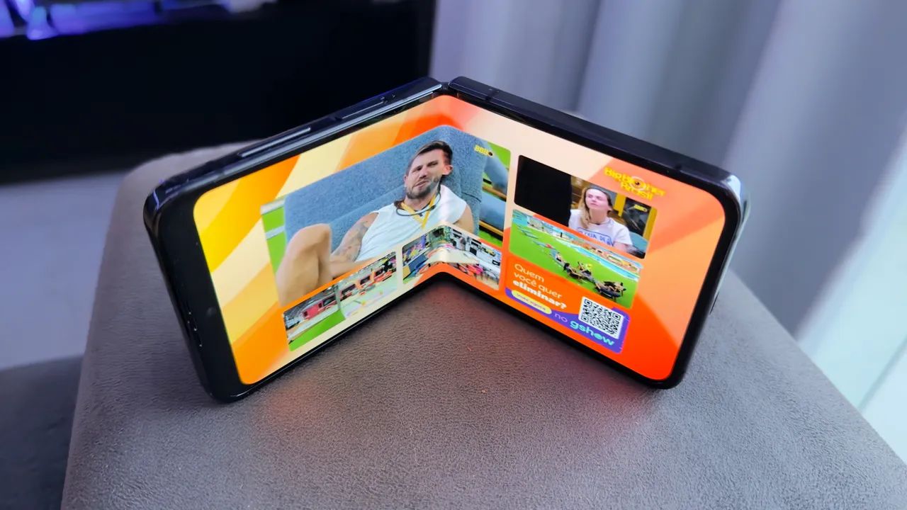 Sumsung Z Flip 4 de 256gb - Foto 2