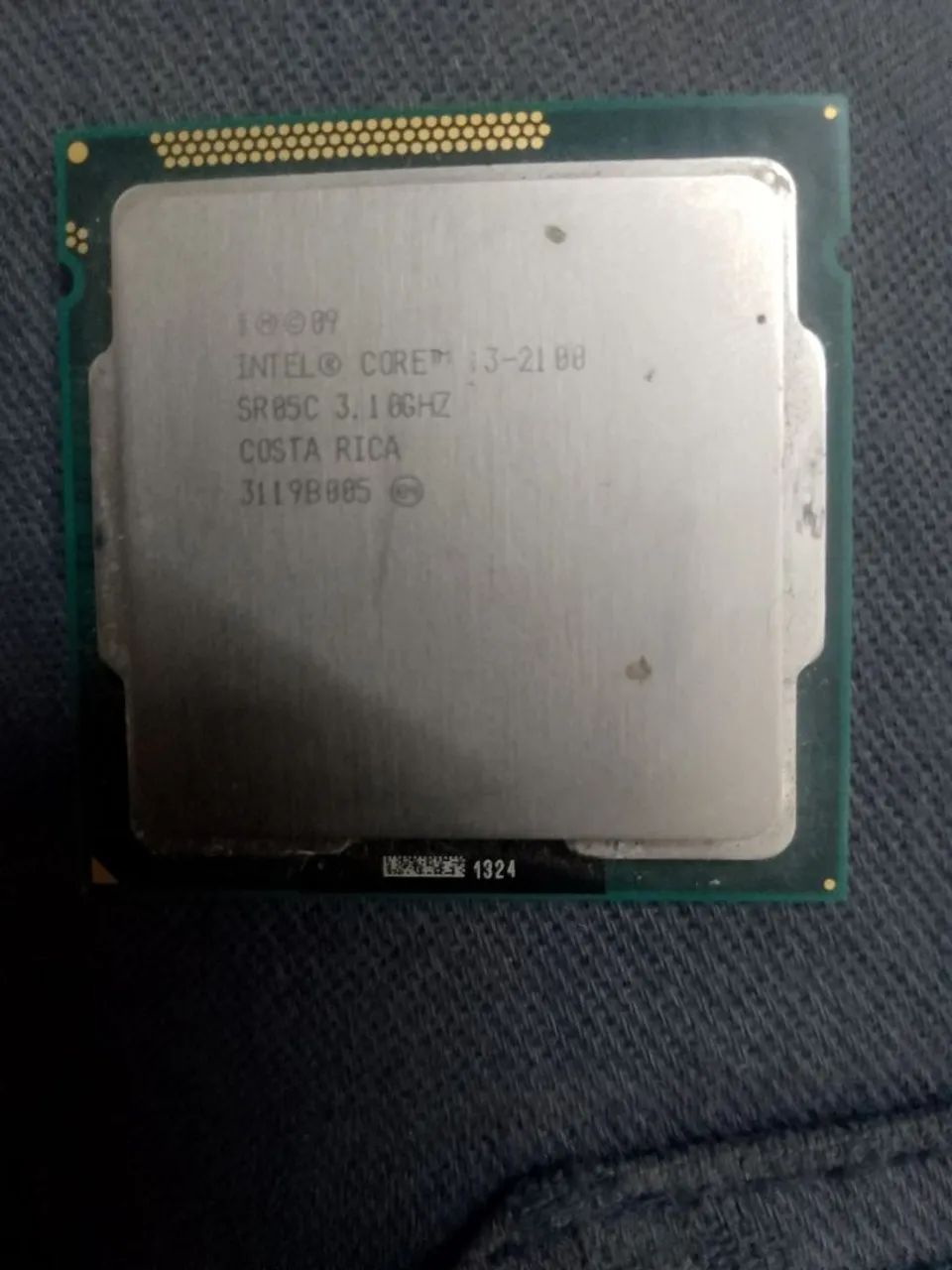 Vendo 2 " processador Intel core i3 " 