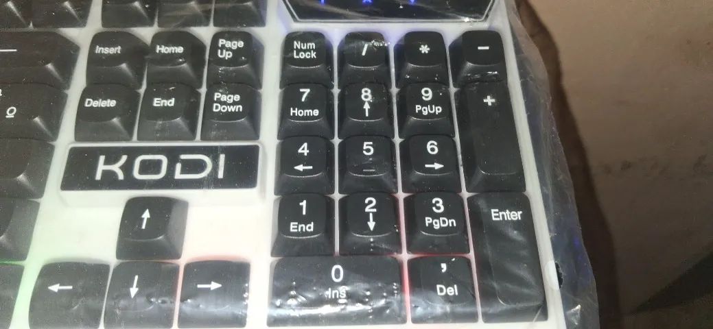 Teclado e Mouse RGB Kodi R$200 - Foto 3