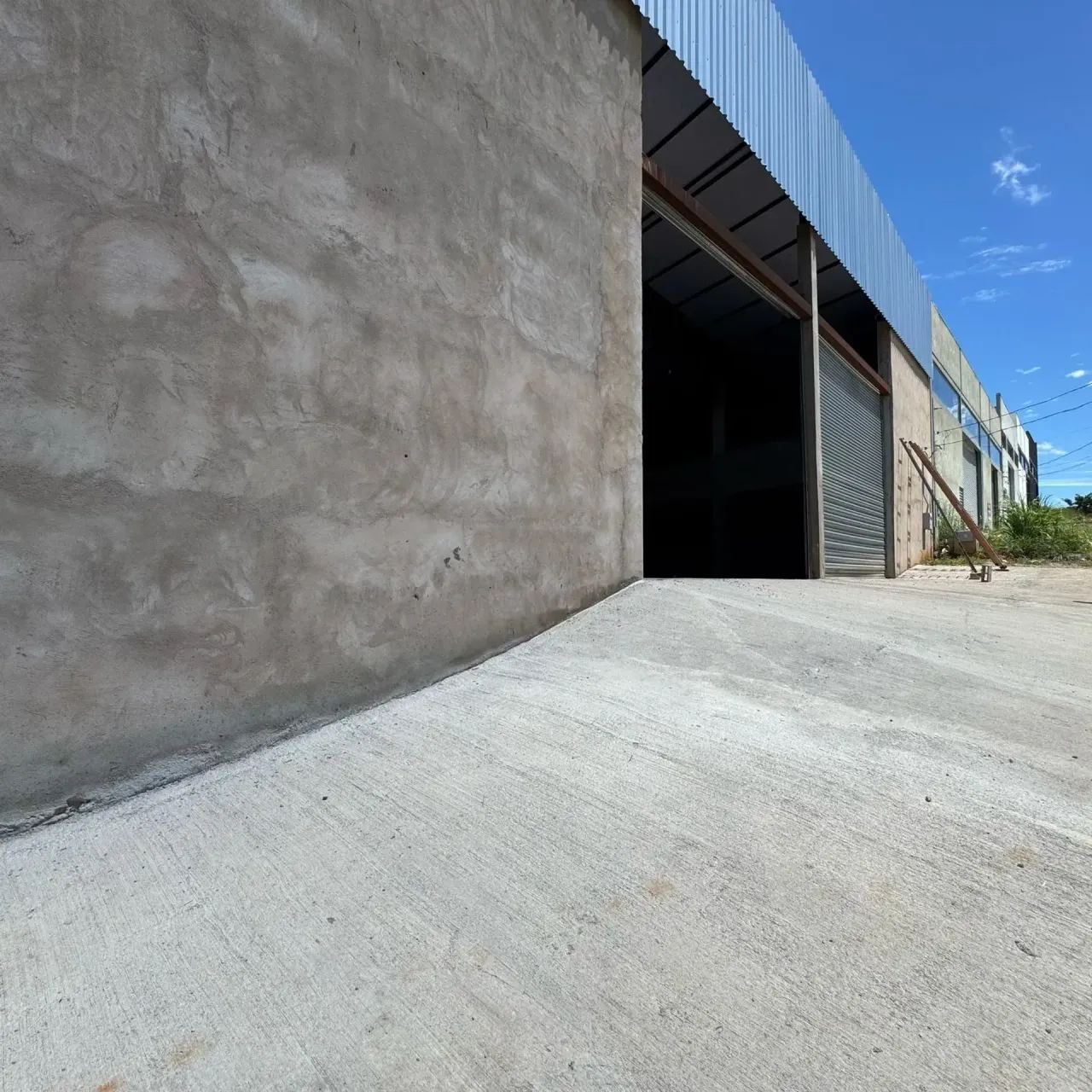 Cortes Imobiliária aluga Ótimo Galpão, Chácaras São Pedro - Aparecida de Goiânia - GO