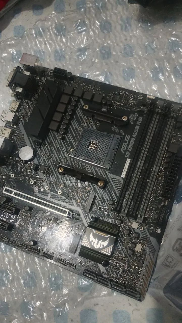 Placa mãe TUF Gaming A520m-plus