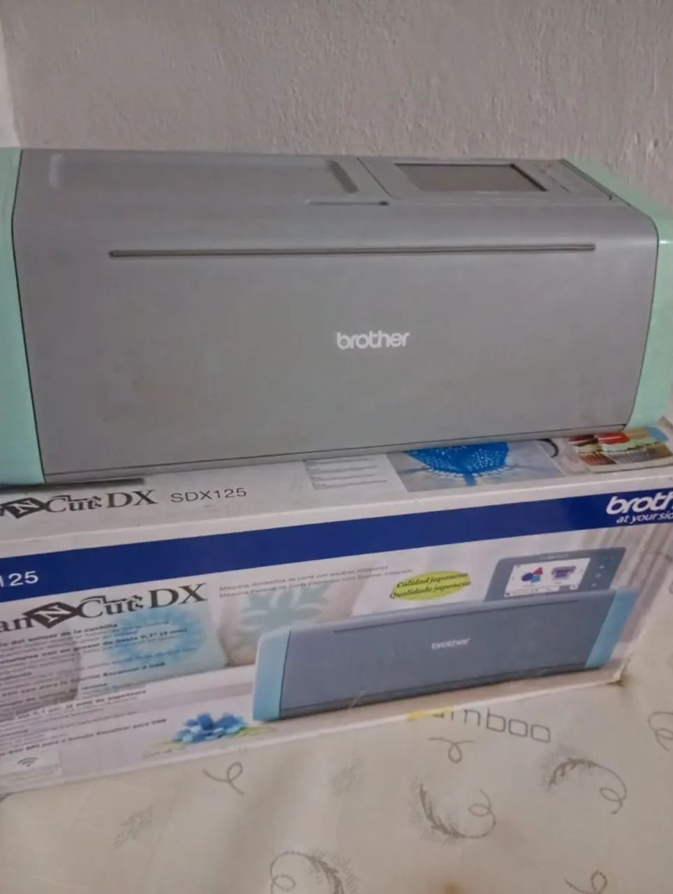 Máquina de Cortar Topo de Bolo 