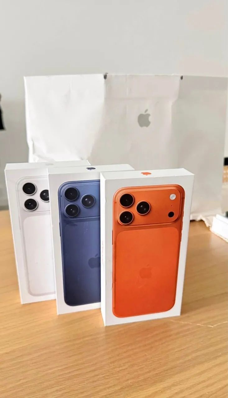 iPhone 17 pro max silver  - Foto 2