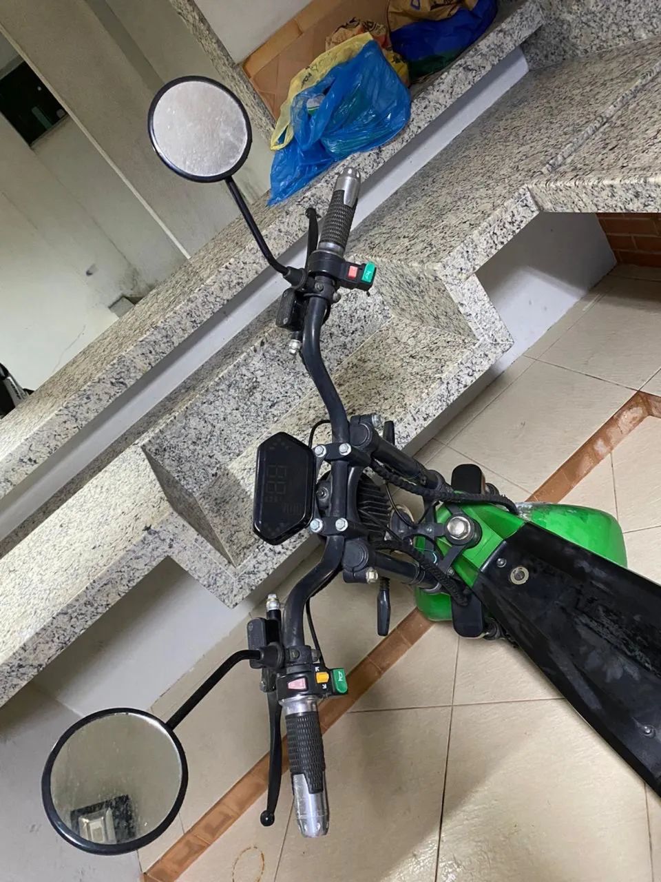 MOTO ELÉTRICA VERDE 2000w