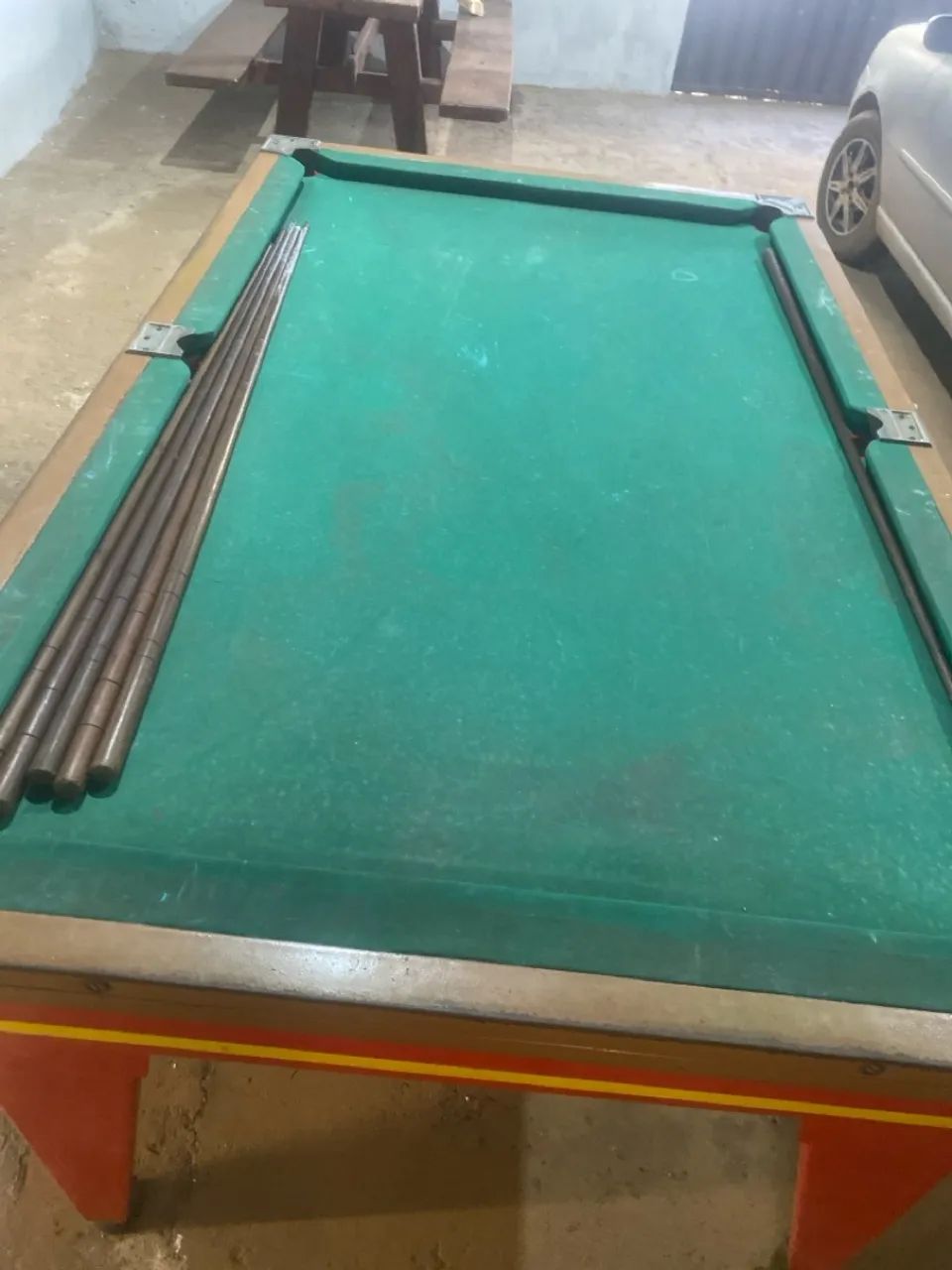 Vende-se mesa de sinuca conservada. - Foto 2