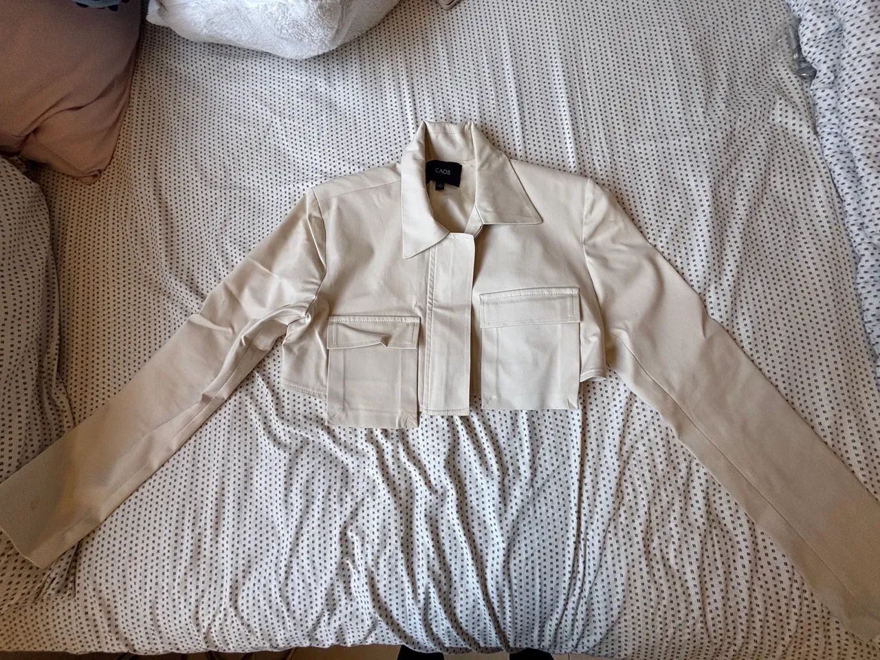 Conjunto de jaqueta com saia da CAOS - Foto 2