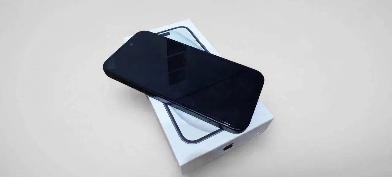 iPhone 15 256GB Seminovo - 88% Bateria - Com Caixa Original + 2 Capas  - Foto 3