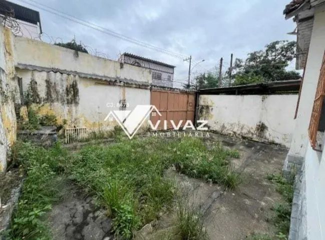 Excelente Terreno com 03 Casas, Quintal e Garagem em Ramos - Foto 2