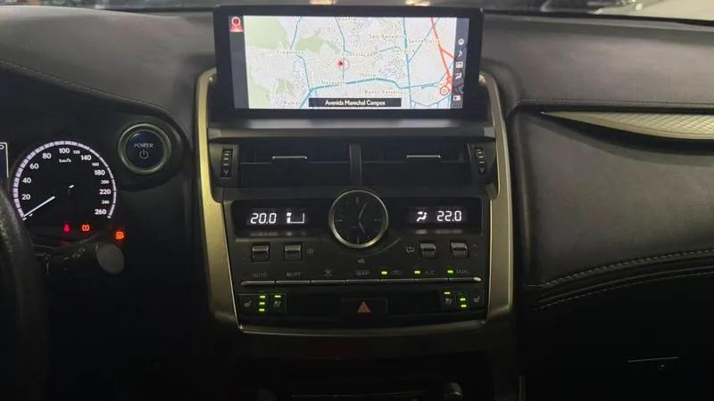 Lexus NX-300 H F-sport 2.5 16V Aut., foto 14 de 19