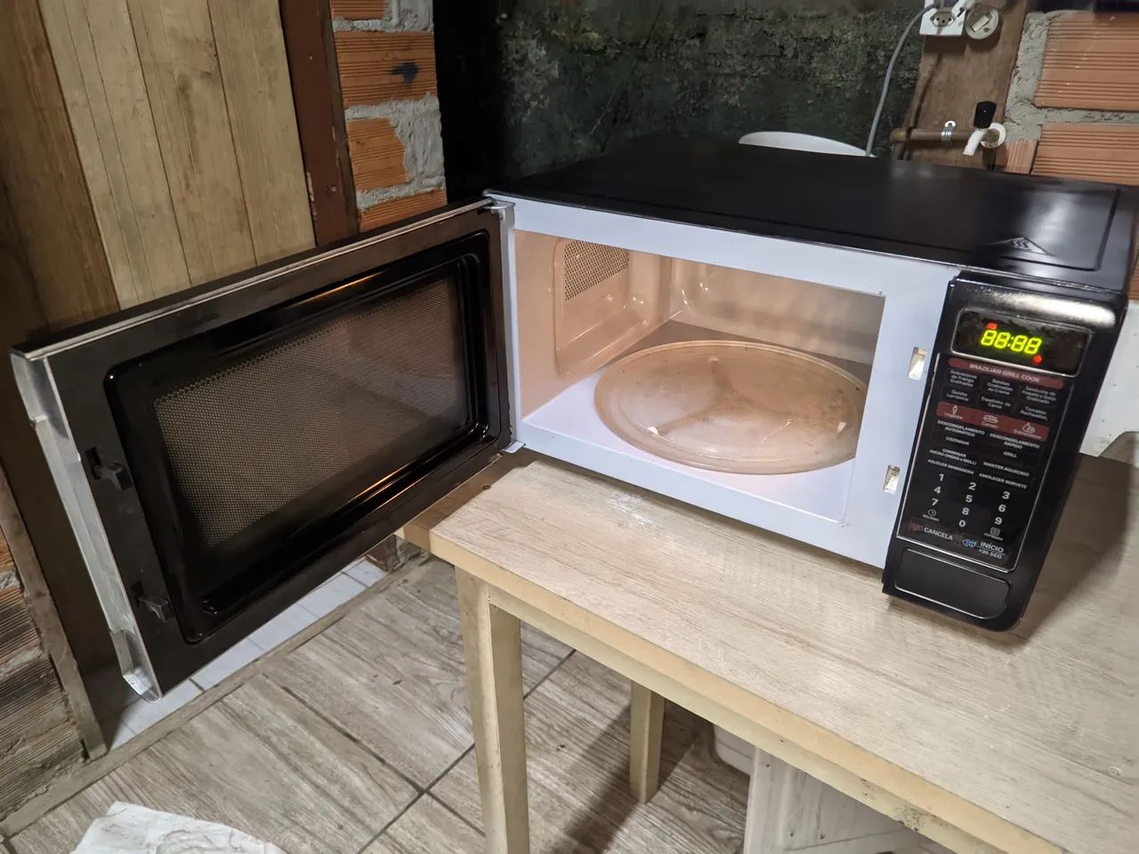 Microondas LG 30L funcionando perfeitamente. - Foto 3