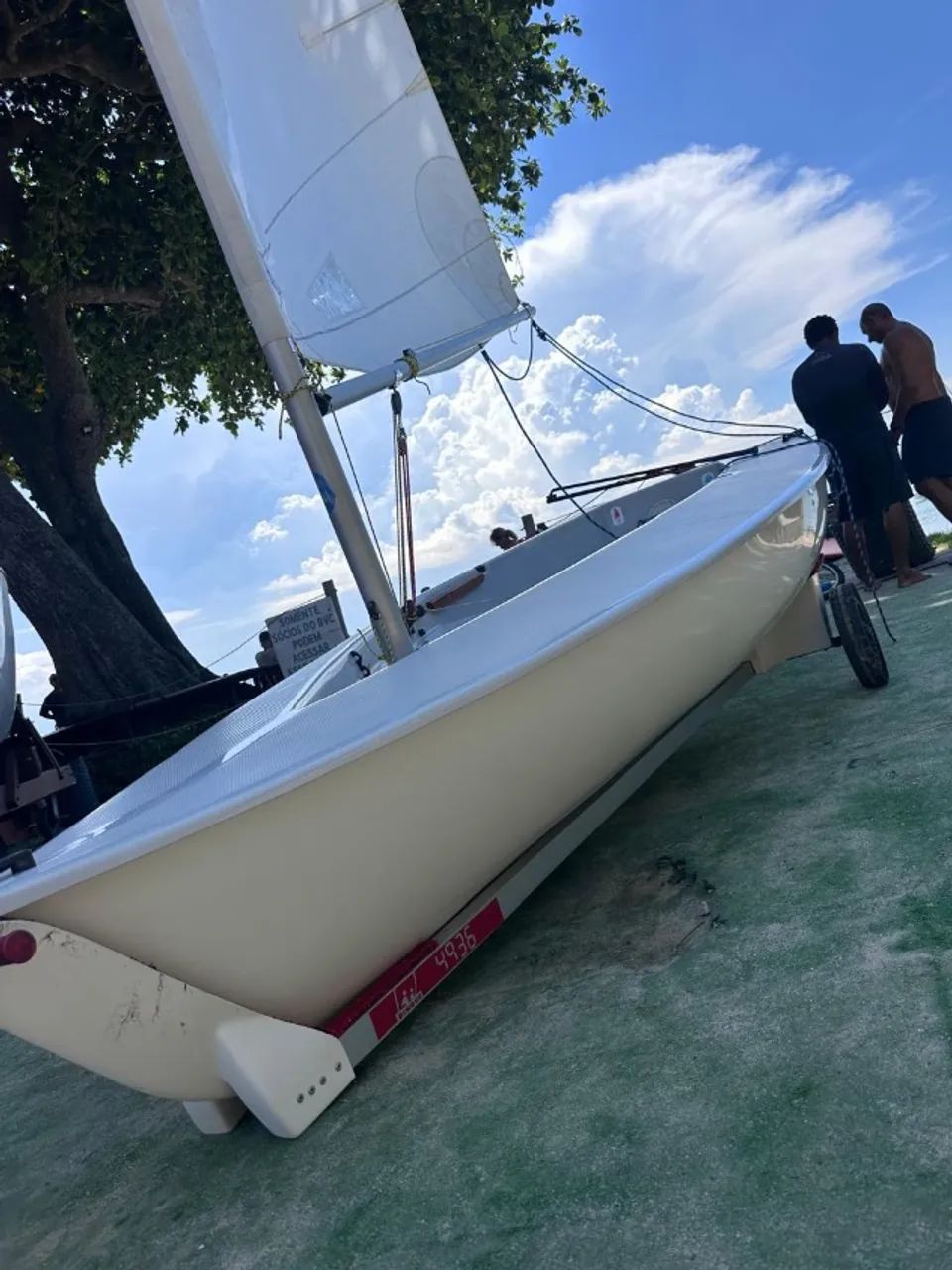 Dingue Holos preparado para regata  - Foto 7