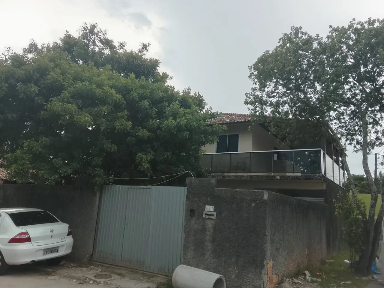 VENDO CASA DE ESQUINA