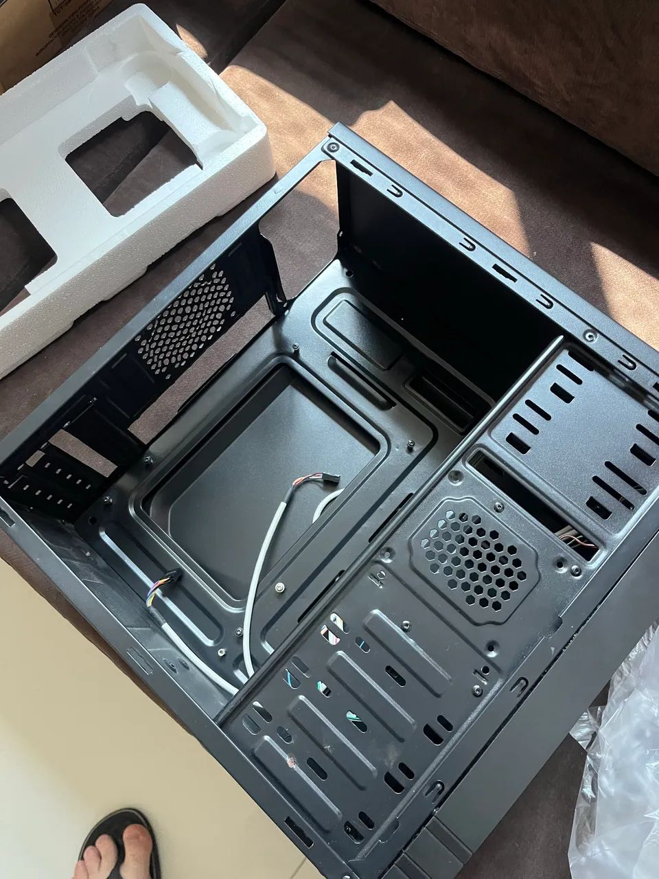 Gabinete com Fonte - Foto 3
