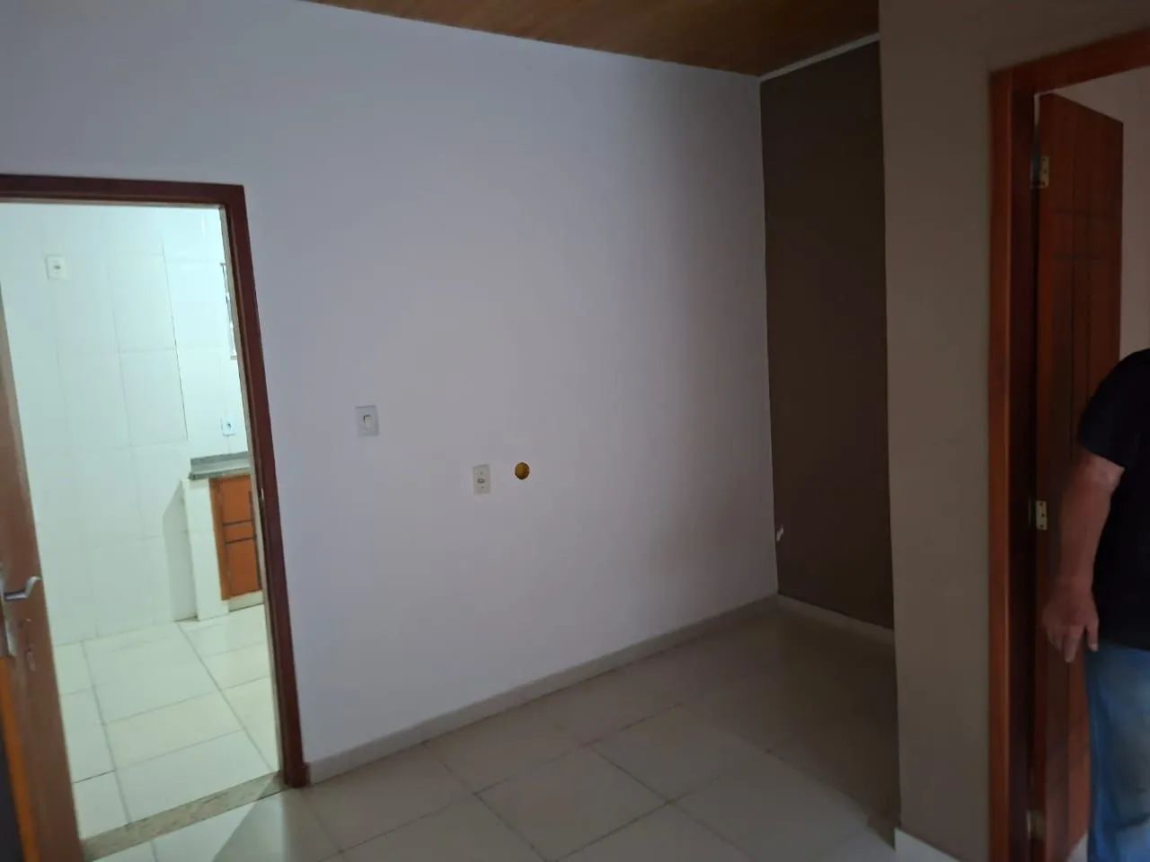 Alugo kitinet 