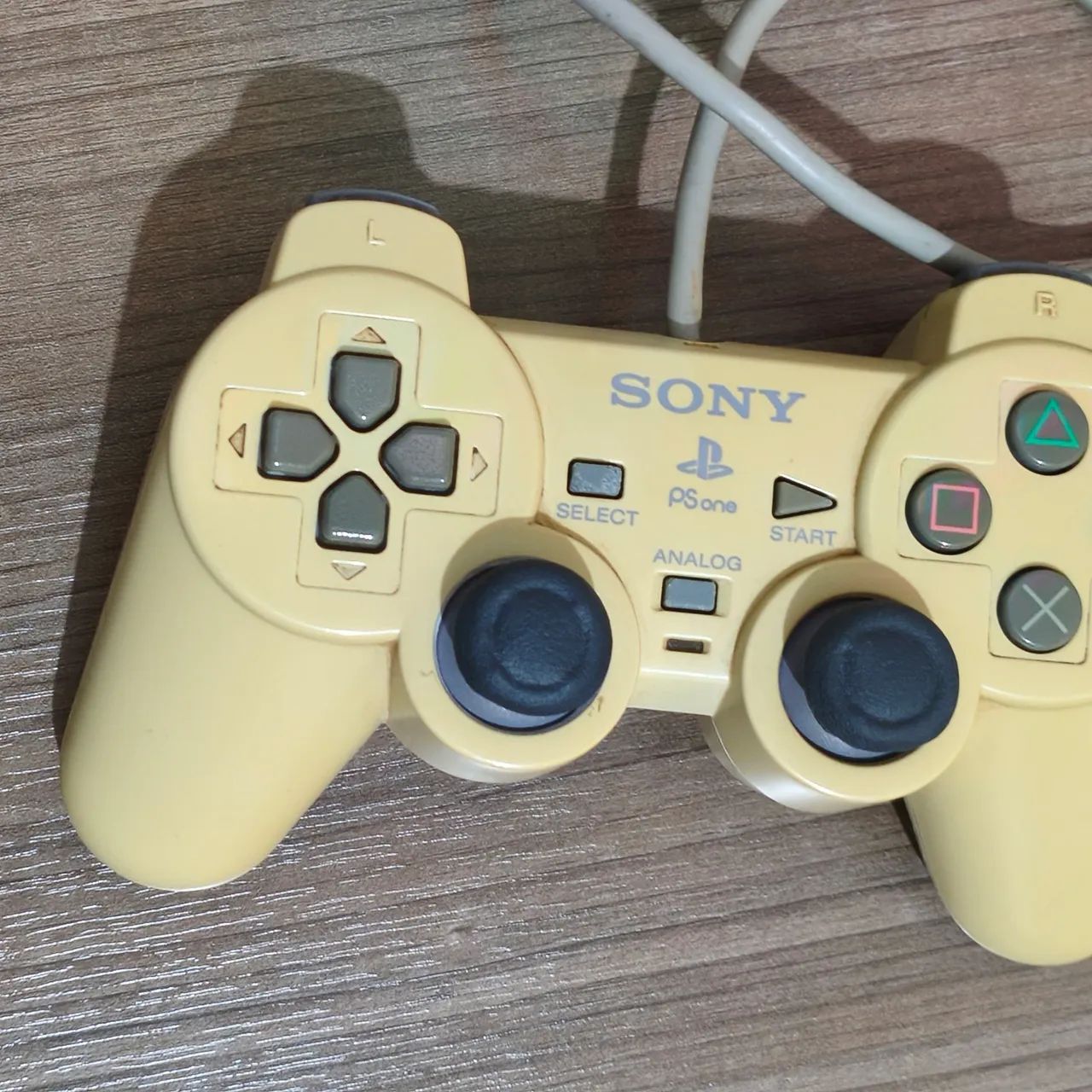 Controle Original Sony DualShock para PS1/PSone Funcionando - Foto 4