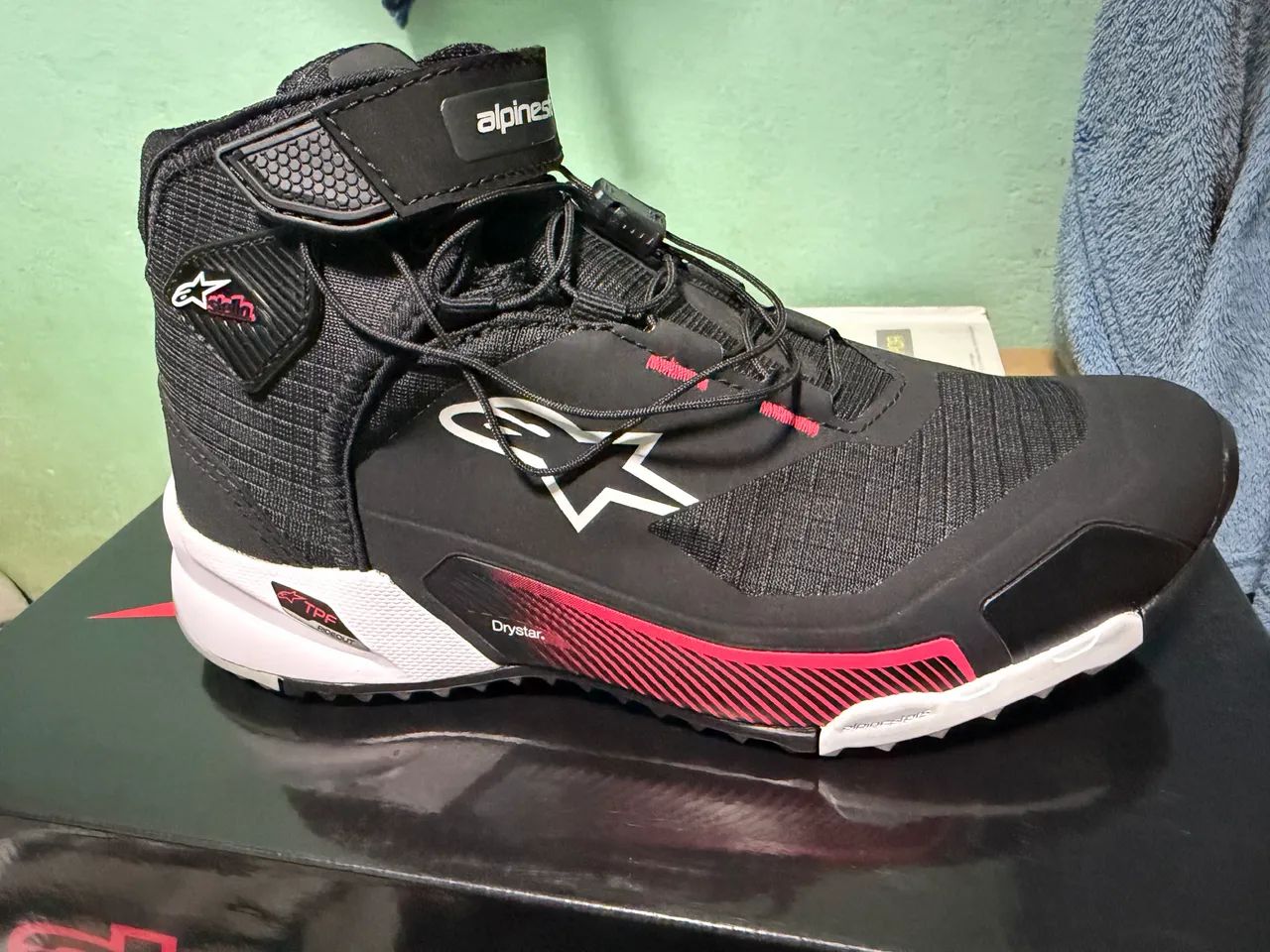 Bota Alpinestars Anti torção Tamanho 37 - Foto 2