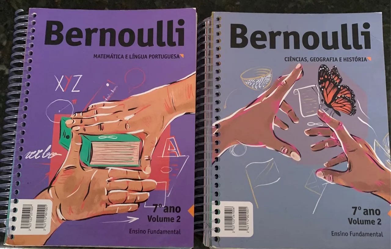 12 livros do 7º ano Bernoulli  - Foto 2
