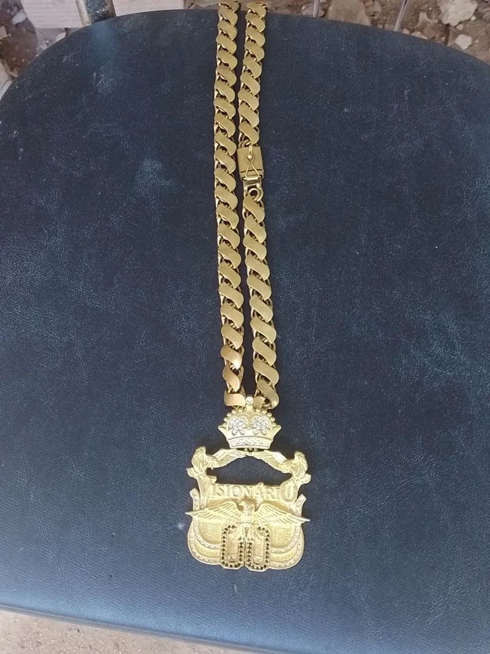 Corrente de moeda antiga