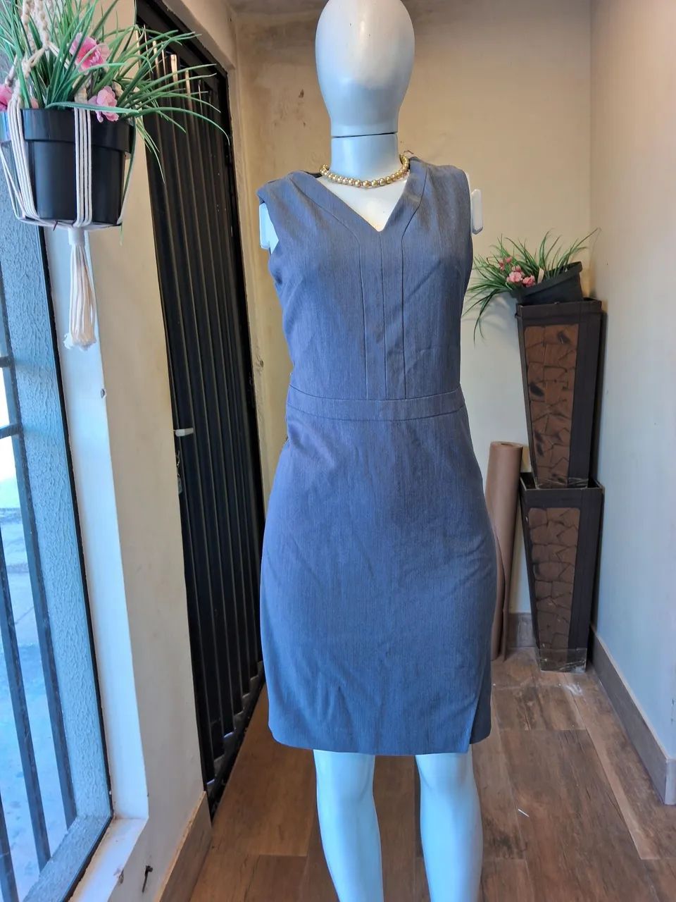 Vestido Cinza - Elegante