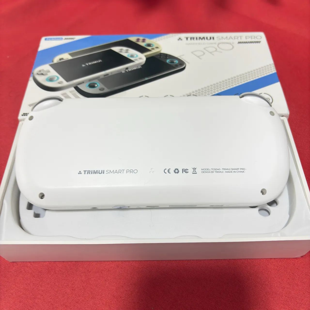 Console Trimui smart pro 64GB - Foto 4