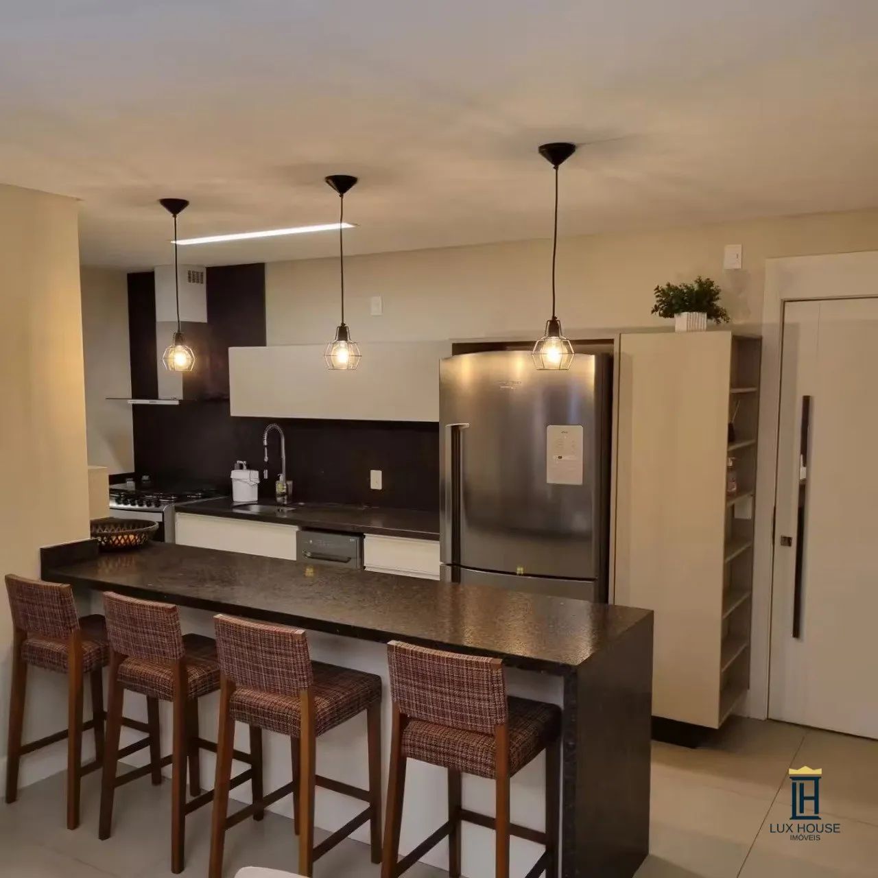 Apartamento de 2 Dormitórios em Jurerê Locação Anual - Foto 5