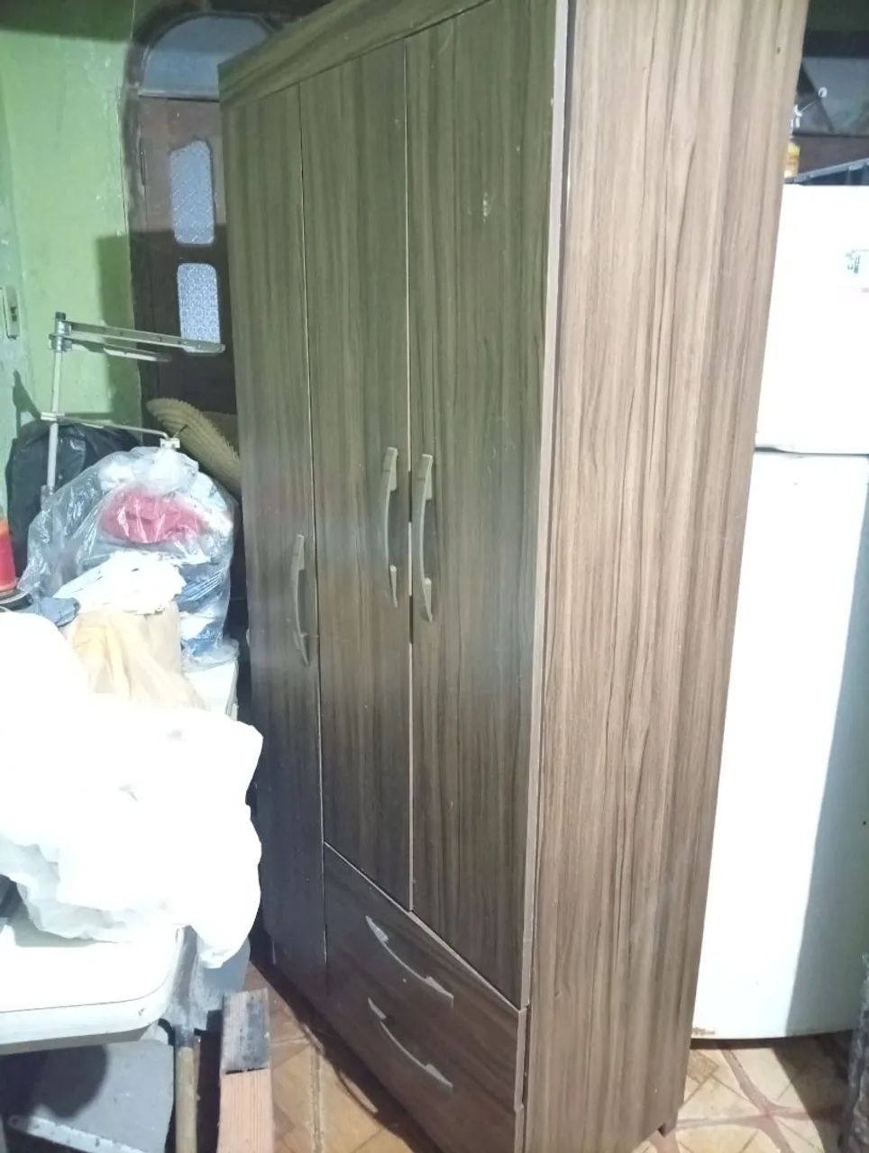 GUARDA ROUPA MARROM - Foto 2