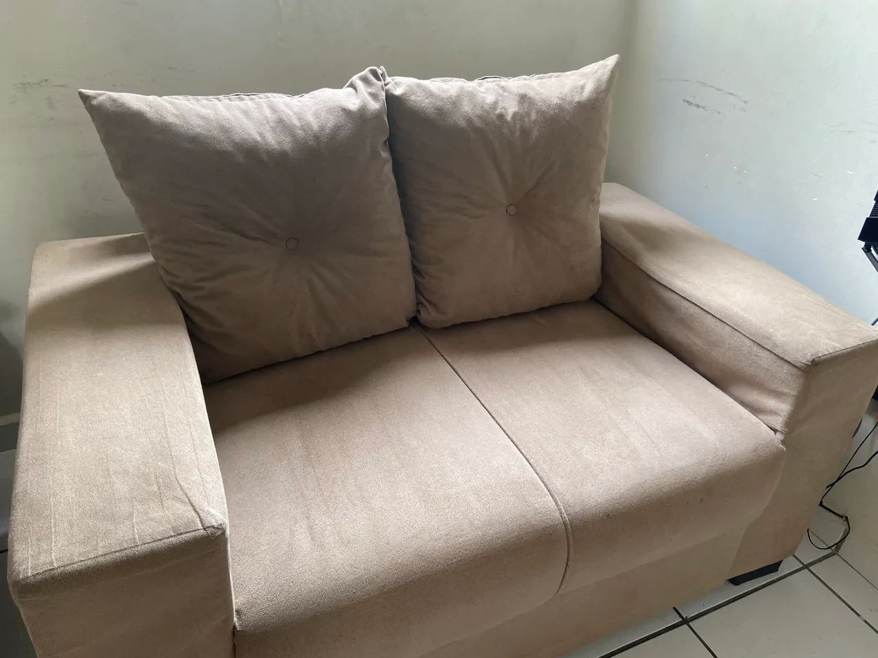 Sofá 2 lugares65104743568897120