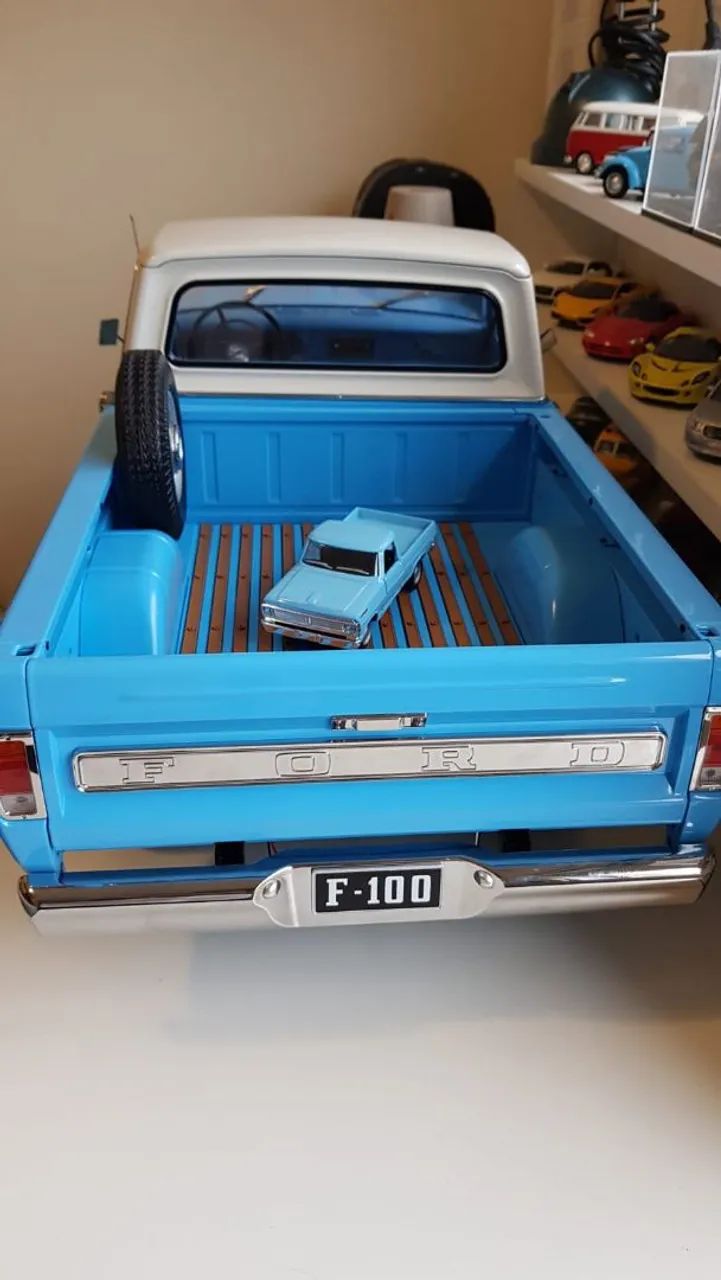 F 100 em escala 1/8 - Foto 5