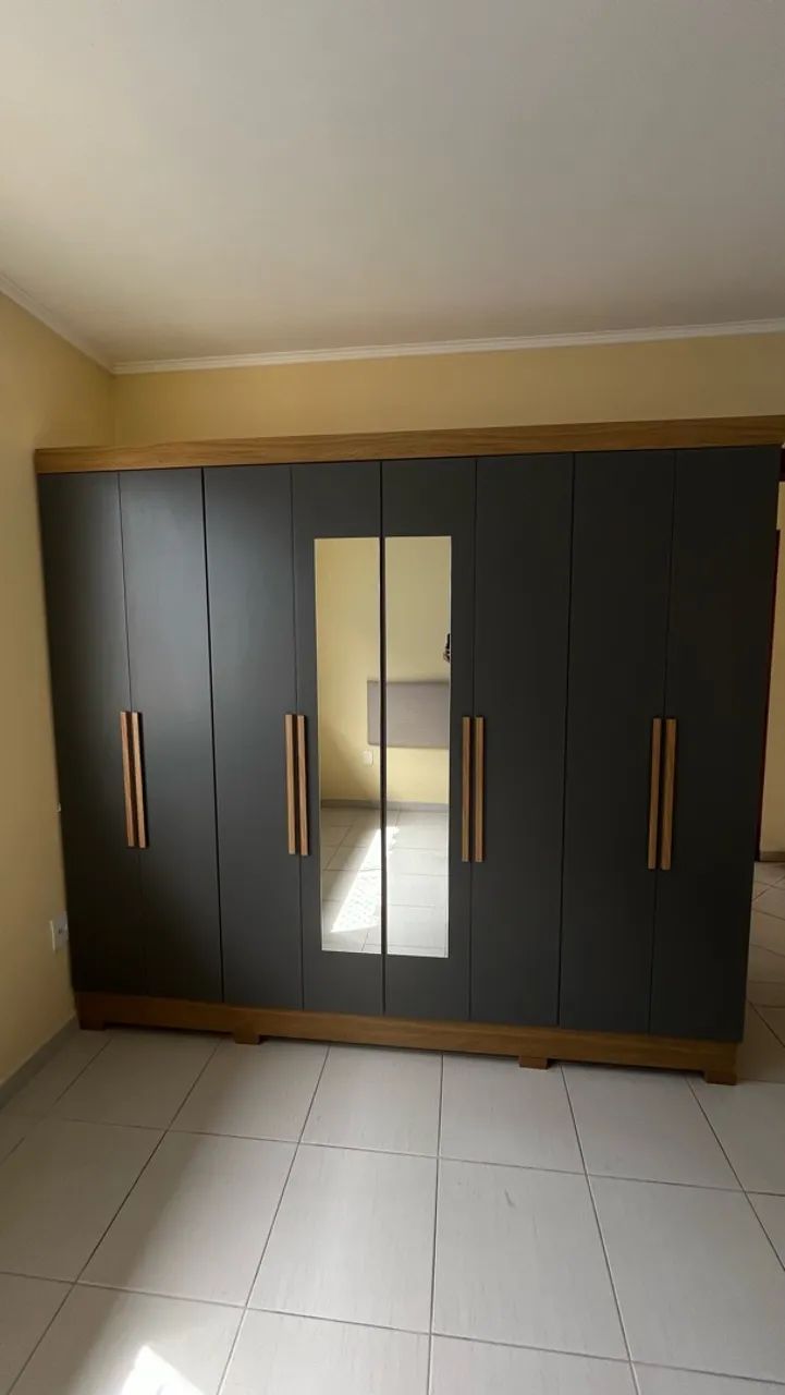 Guarda roupa casal 2,36m - PERFEITO ESTADO