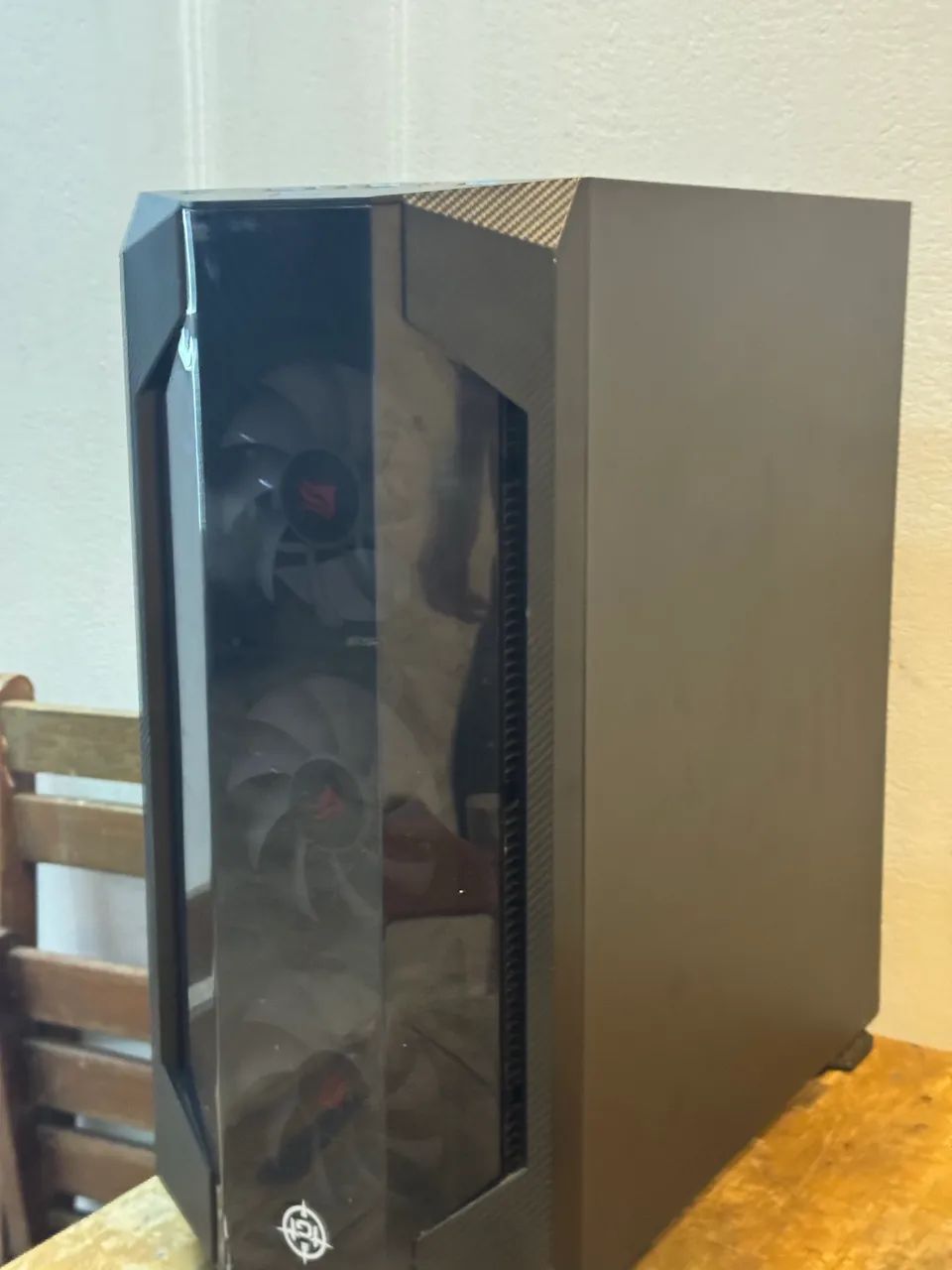 Gabinete gamer com ventoinhas com LED - Foto 2