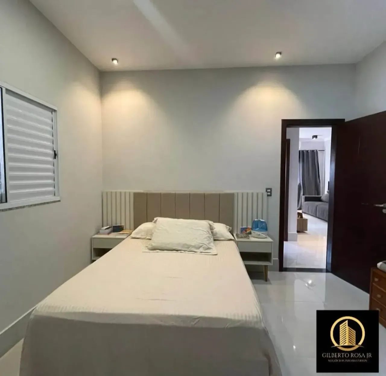 VENDO CASA AMPLIADA NO CONDOMÍNIO PARQUE HUMAITÁ - Foto 4