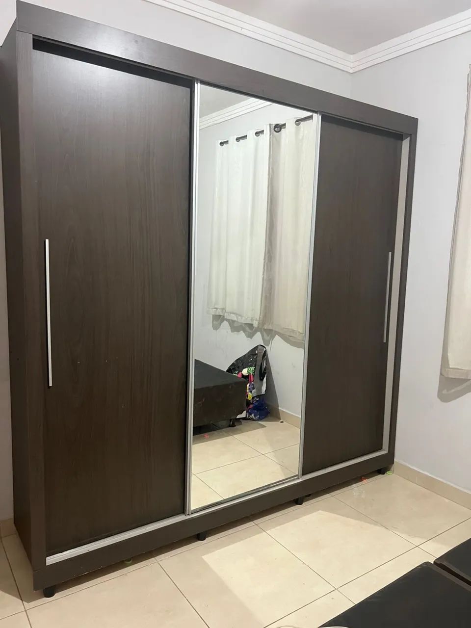 Guarda-roupa 