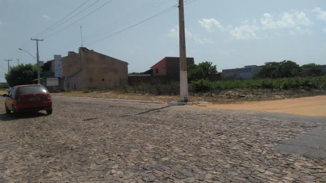 Terreno de frente para Av. Francisco Borges, Parnaíba, PI, (43 x 26m)