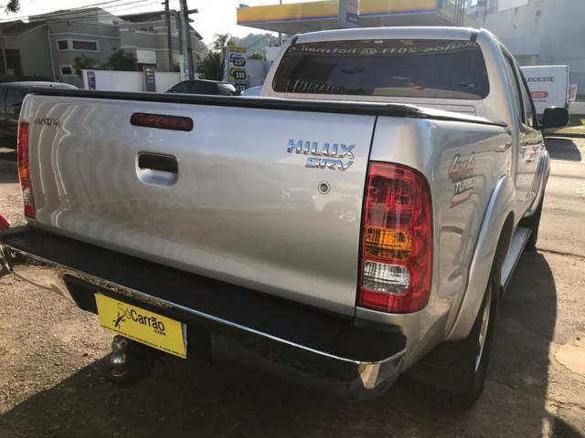TOYOTA HILUX CD 4X4 SRV 2009 - Foto 15