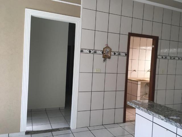 Próxima Av. Duque de Caxias Linda Casa com quintal amplo - Foto 15