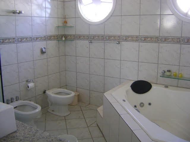 Casa 5 dorm 3 suítes bairro Vila Áurea em Poá - Foto 15
